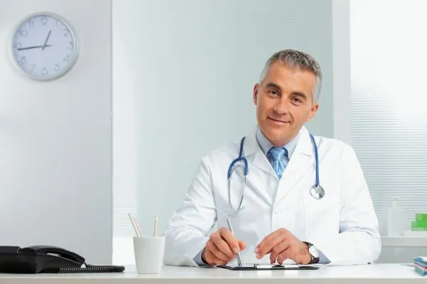 דר סרחיו, גבריאל סוסמליאן